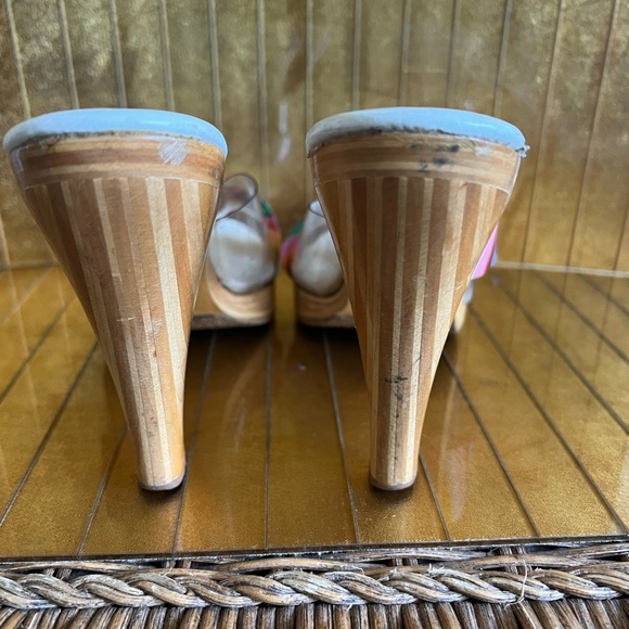 Vtg made in Hawaii island slipper wooden heel Meals 1960s Lucite - Picture 13 of 14